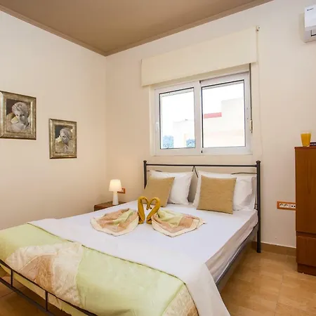 Mefomi Villa Pasztída